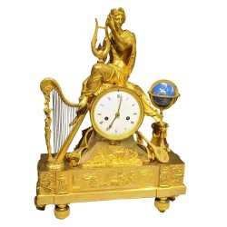 Imposing clock depicting ‘Orpheus and his lyre’