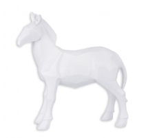 Cheval polygonal en résine blanche