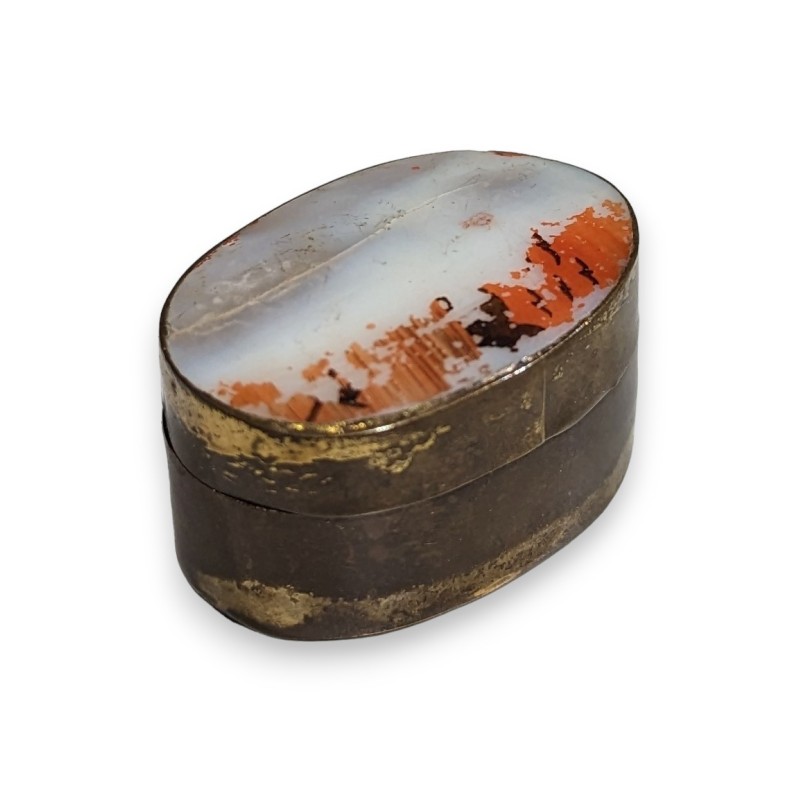 Oval box made of brass and mother-of-pearl