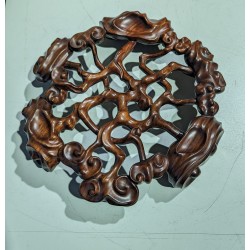 Chinese ‘Roots’ plinth