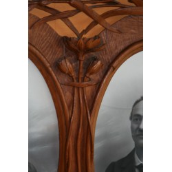  Tableau ovale "Portraits". sur  Moinat SA  - Antiquités décoration