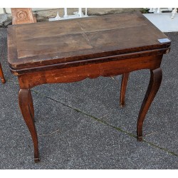  Table à jeux Louis XV sur  Moinat SA  - Antiquités décoration