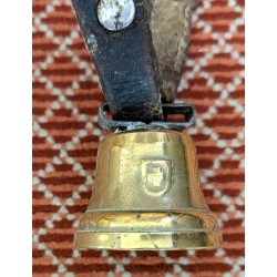 Petite cloche suisse en bronze doré