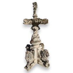 Lions centrepiece fountain in Vicenza stone