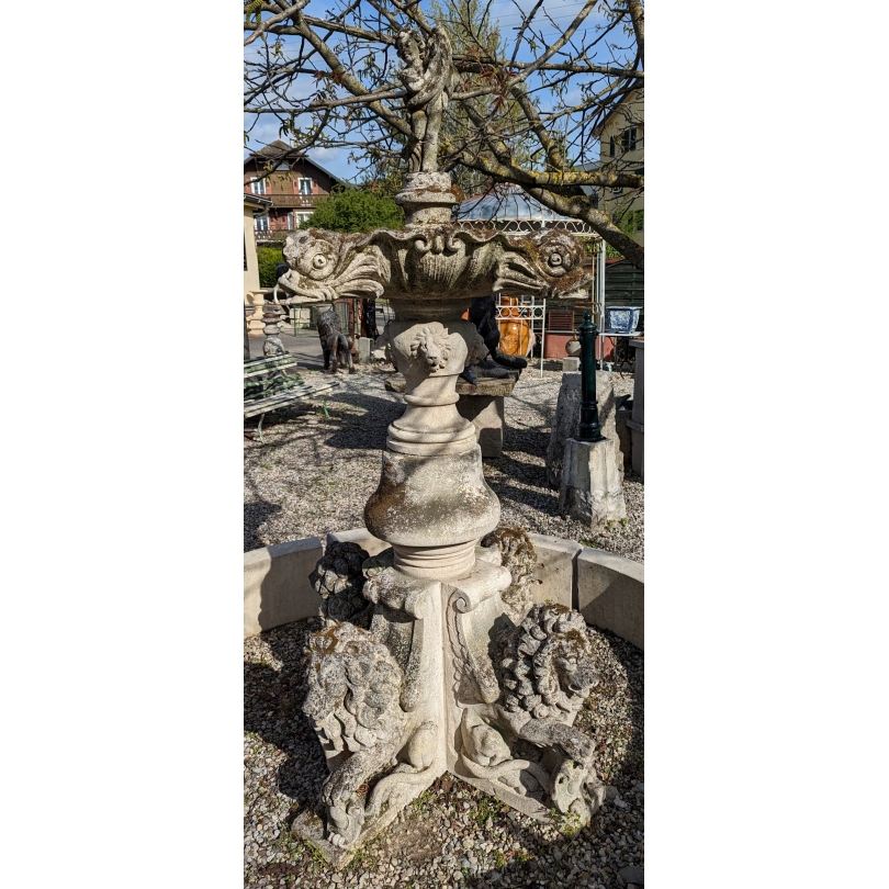 Fontaine de milieu Lions en pierre de Vicenza