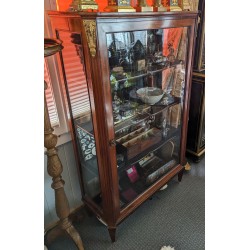 Dutch display cabinet