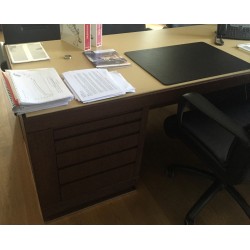 ICS desk by Roberto LAZZERONI at  Moinat SA  - Antiques and home décor