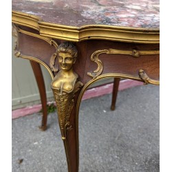 Guéridon style Louis XV dessus marbre rose