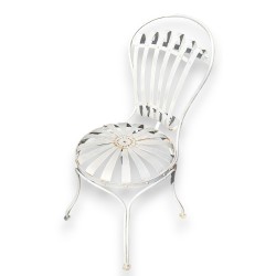  Chaise de jardin en fer forgé blanc sur  Moinat SA  - Antiquités décoration