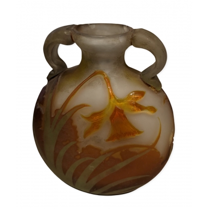 Vase ovoide avec anses Jonquille signé GALLÉ