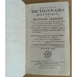Livre \"Nouveau dictionnaire historique\" Tome 7