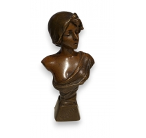 Buste en bronze "Norma" signé