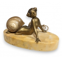 Cloche d'hôtel Femme escargot en bronze