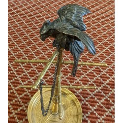 Perroquet sur son perchoir en bronze