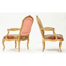 Paire de fauteuils Louis XV \"à châssis\"