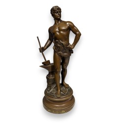 Bronze \"Le travail\" signé M CONSTANT