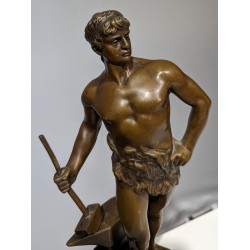 Bronze \"Le travail\" signé M CONSTANT