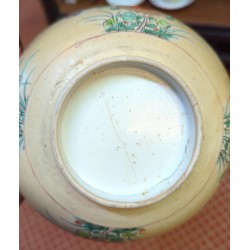 Porcelain bowl, 18th-century China (cheveu) at  Moinat SA  - Antiques and decorative arts