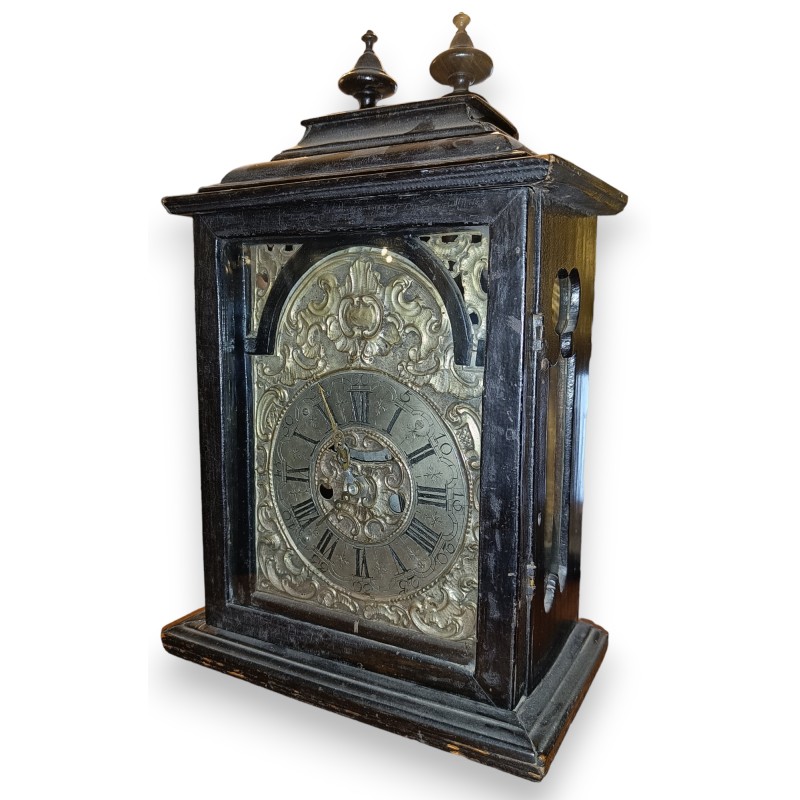 Baroque clock in black wood