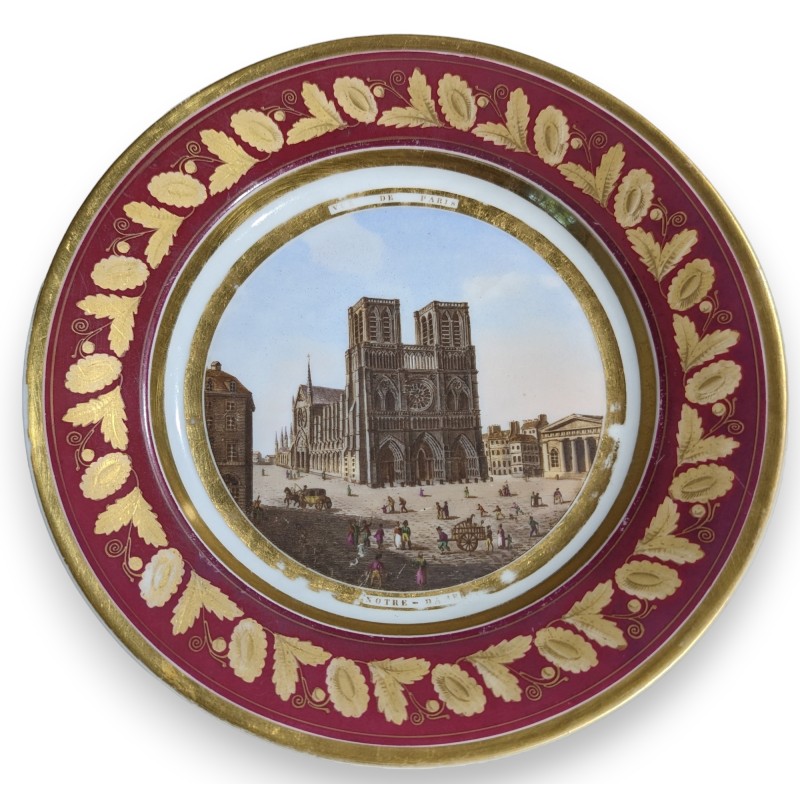 Assiette \"Notre-Dame\" Paris en porcelaine