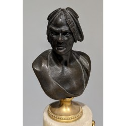 Paire de bustes en bronze