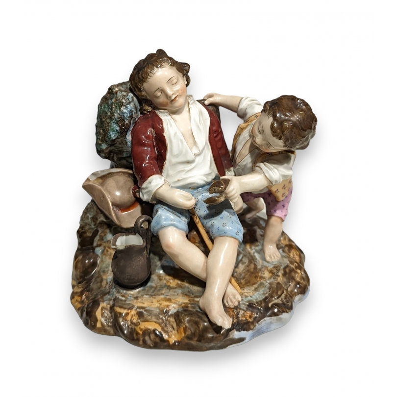 Groupe Deux garçons et l'écrevisse en porcelaine