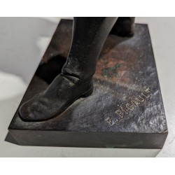 Bronze \"Soldat au mousquet\" signé E PICAULT