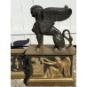  Devanture de cheminée en bronze doré et patiné sur  Moinat SA  - Antiquités décoration