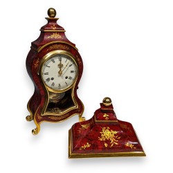 LeCastel red clock