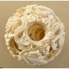 Boule de Canton en ivoire sculpté