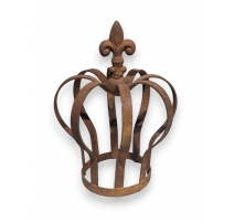 Couronne en fer rouillé