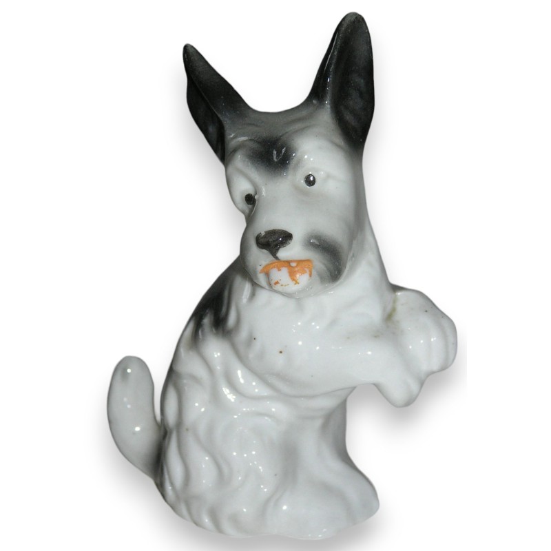 Sculpture \"Chien debout sur les pattes arrière\" G