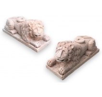 Paire de Lions en marbre rose de Verona