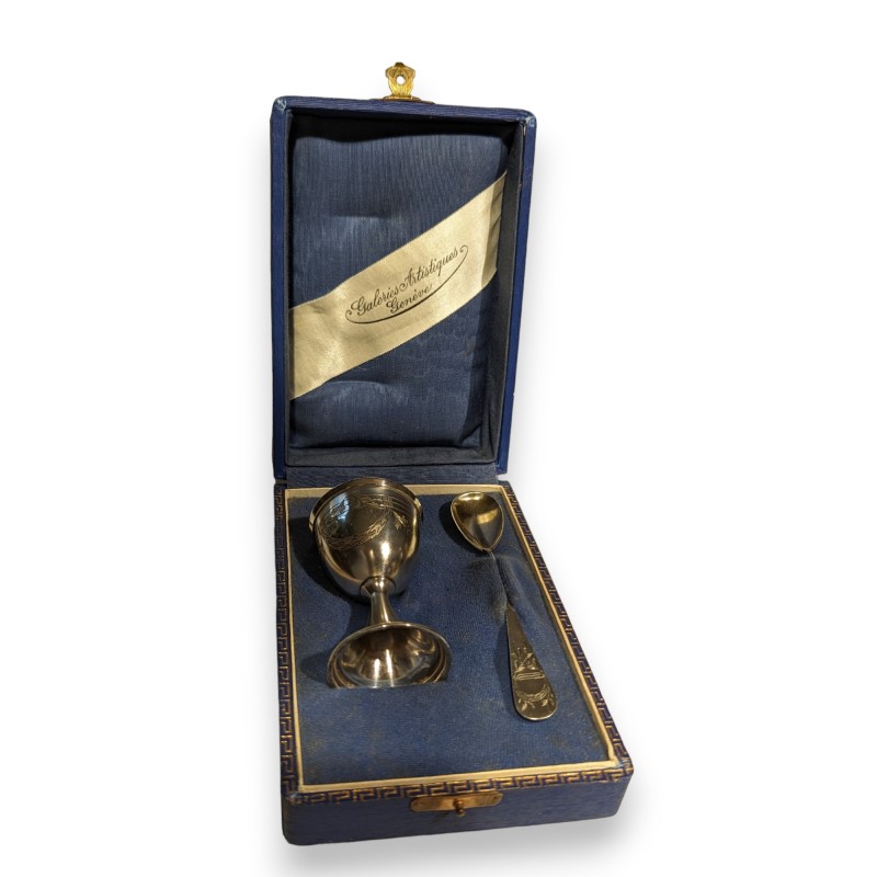 Coquetier et sa cuillère en argent