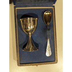 Coquetier et sa cuillère en argent