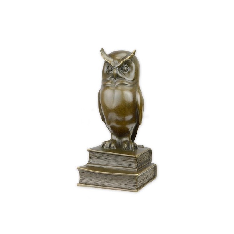 Bronze Hibou sur des livres