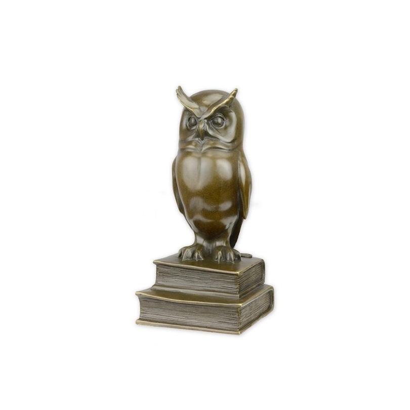 Bronze Hibou sur des livres