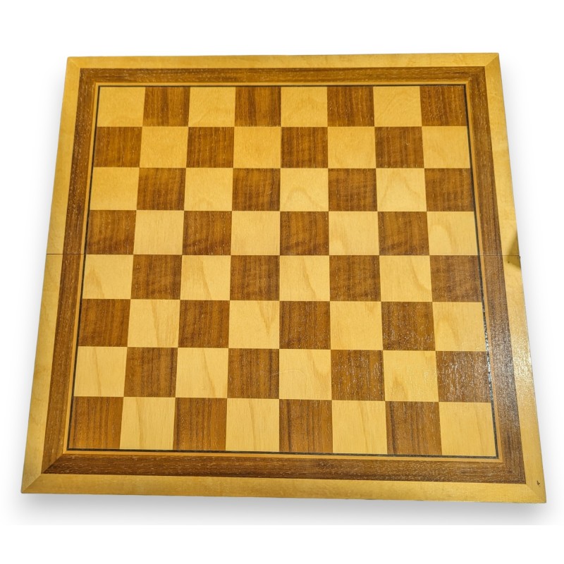 Folding chess board
