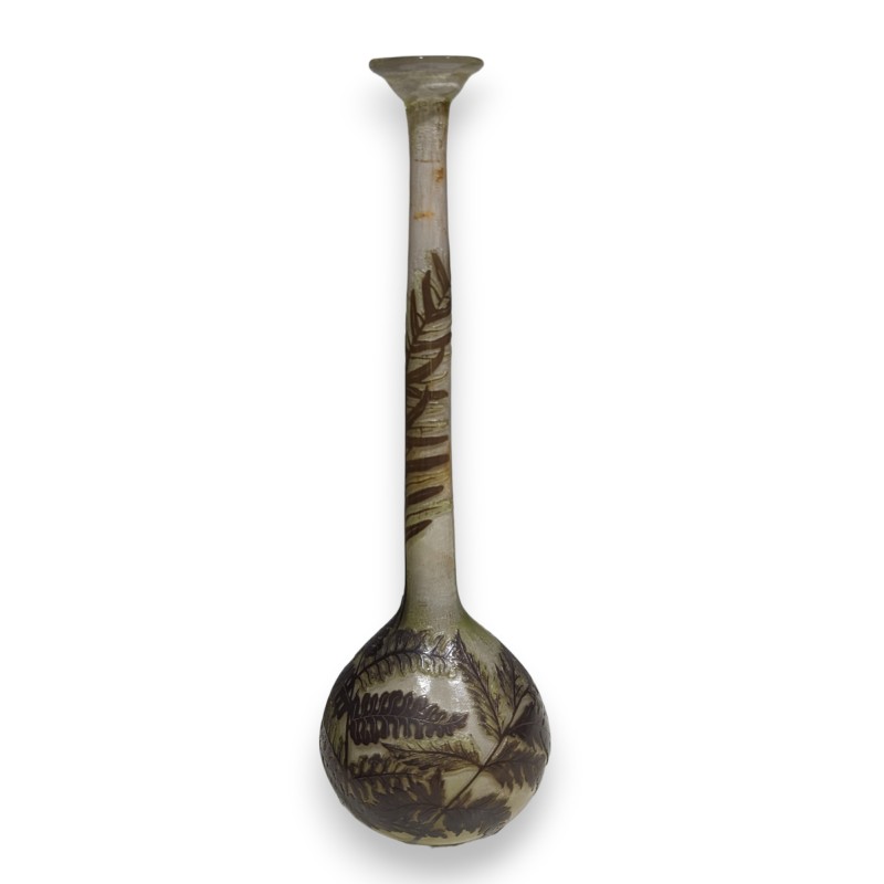 Green single-flower vase signed GALLÉ