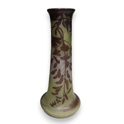 Large purple elephant-foot vase, signed GALLÉ