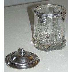  Pot à confiture avec couvercle. sur  Moinat SA  - Antiquités décoration