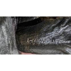 Bronze \"Ecureuil grignotant\" signé REUSSNER