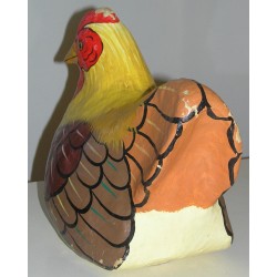 Sculpture \"Poule\", en papier maché.