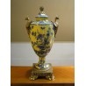 Porcelain vase with lid from  Moinat SA  - Antiques and home décor