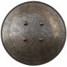Bouclier rond en fer gravé