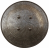 Bouclier rond en fer gravé