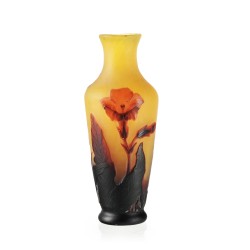 Petit vase balustre rouge et orange signé DAUM