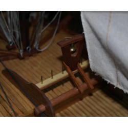 Schiffsmodell „HMS ENDEAVOUR“ bei Moinat SA – Antiquitäten und Dekoration