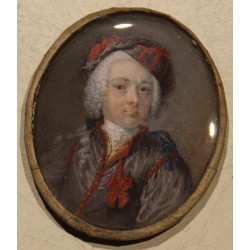 Portrait miniature Homme au chapeau noir et rouge