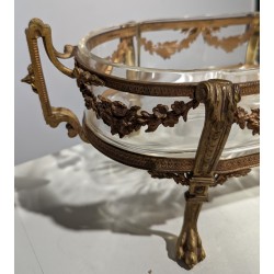 Oval crystal bowl with a gilded bronze frame